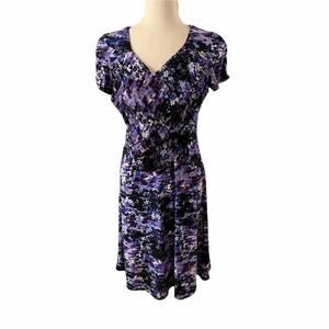 Elementz  dress.  size medium petite Blue and white floral. Ruffled neck.